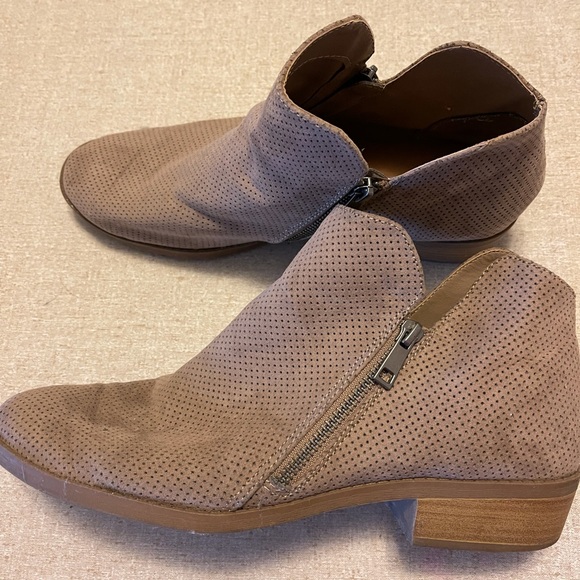 Women’s bootie - Picture 3 of 5